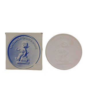 Hummel Goebel "Thank You For Coming" Keepsake From The Birthplace Of Figurines